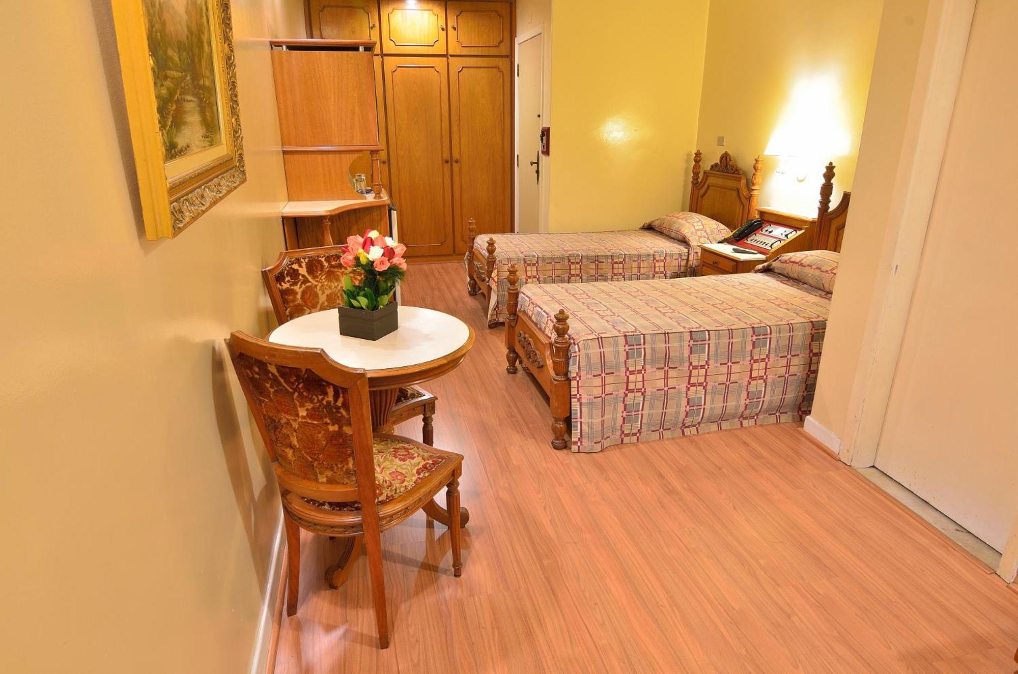 Hotel Castelar Sao Paulo Room photo